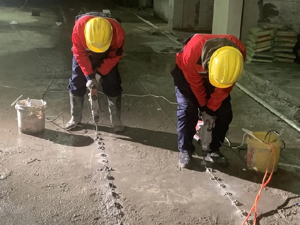 地下室漏水应该怎么解决？